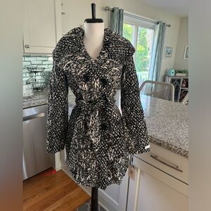 Calvin Klein wool animal print coat NWT size 2